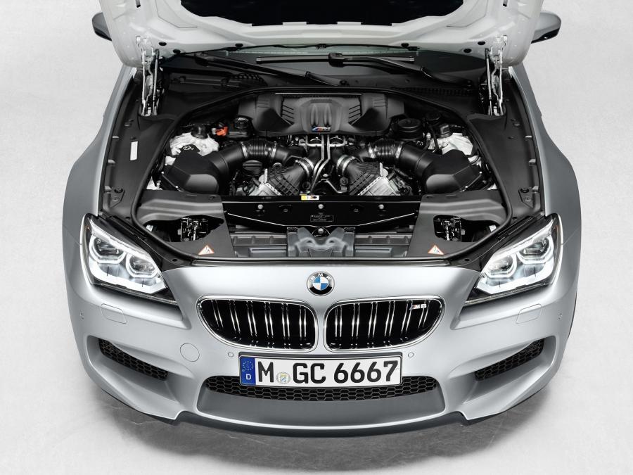  BMW M6 Gran Coupe 2013 года  (фото 13 из 21)